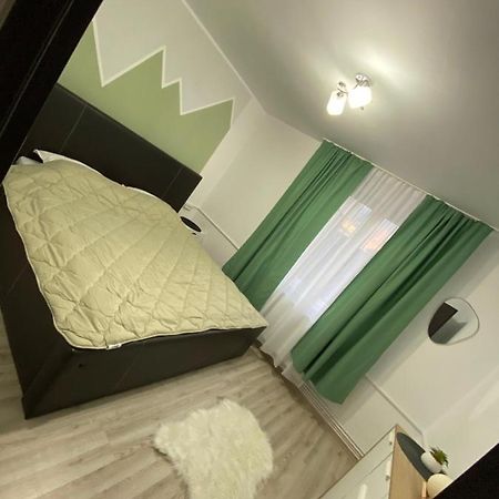Apartament Cazare Petroszany Zewnętrze zdjęcie